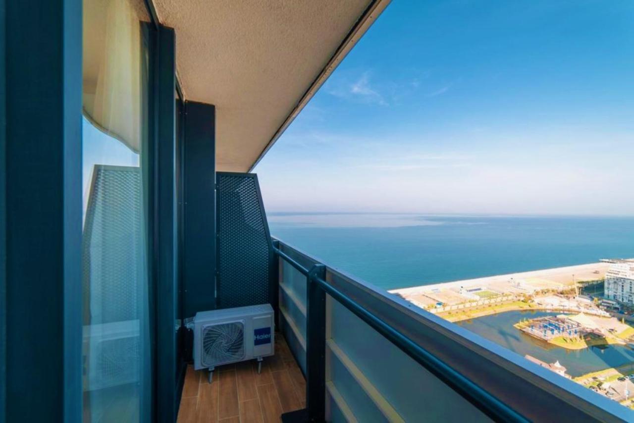 Orbi City Sea View Apartmentsバトゥーミ エクステリア 写真