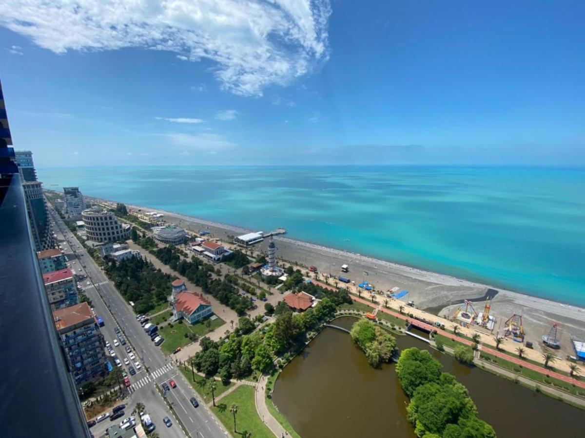 Orbi City Sea View Apartmentsバトゥーミ エクステリア 写真