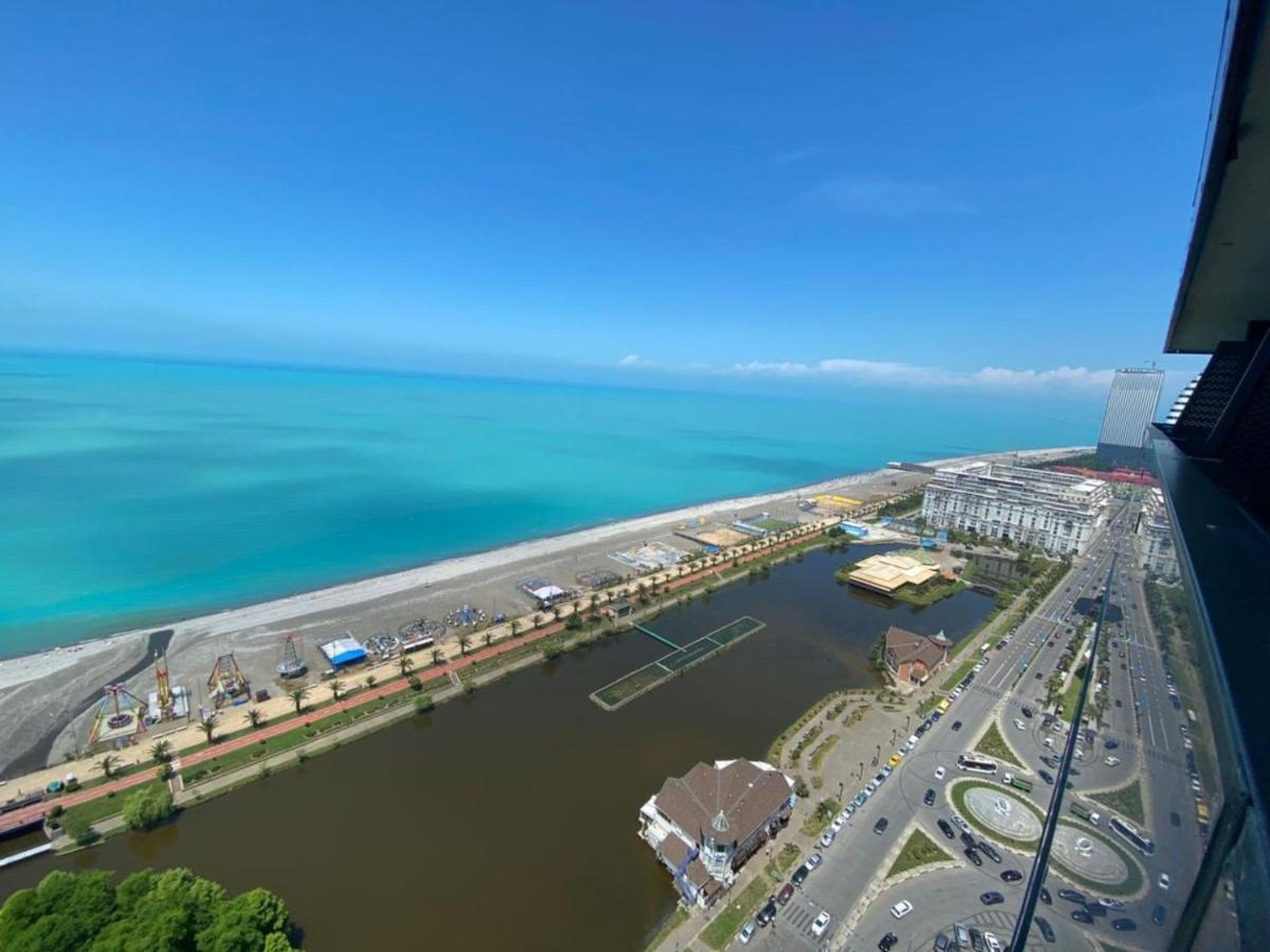 Orbi City Sea View Apartmentsバトゥーミ エクステリア 写真